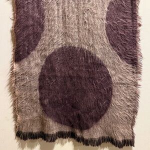 Artisanal Purple and Cream Circle Pattern Wrap